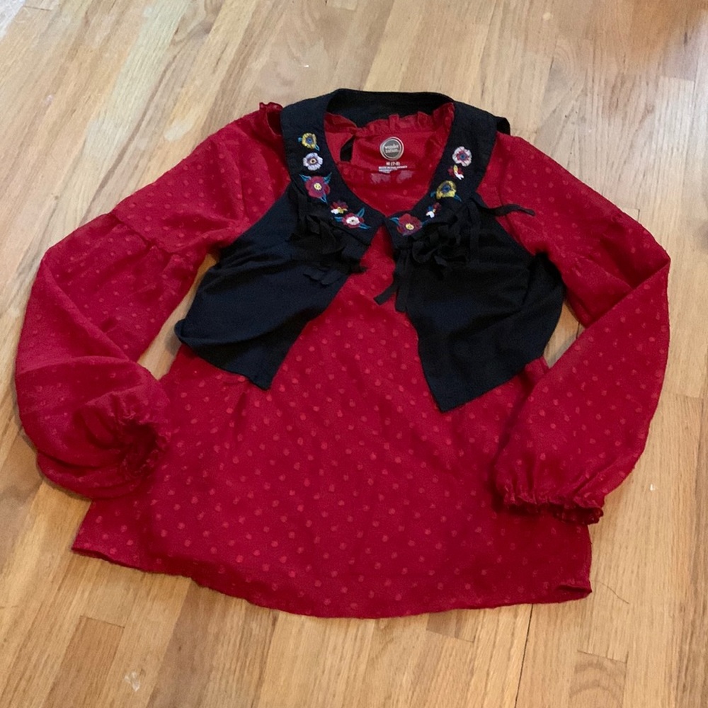 3/$6 Blouse with embroidered vest